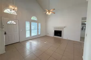 805 Hillbrooke Dr, Arlington, TX 76001 - Photo 8