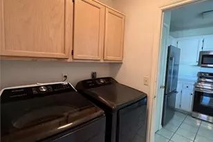 805 Hillbrooke Dr, Arlington, TX 76001 - Photo 6