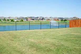 1204 Burlingame Dr, Cleburne, TX 76033 - Photo 4