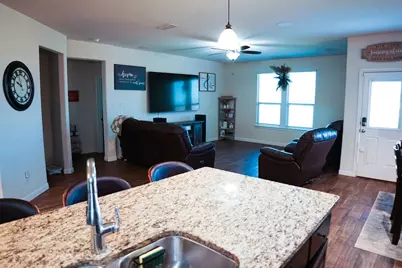1204 Burlingame Drive, Cleburne, TX 76033 - Photo 6