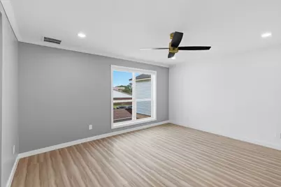 2651 Via Ventura Circle, Carrollton, TX 75006 - Photo 16