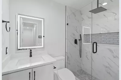 2651 Via Ventura Circle, Carrollton, TX 75006 - Photo 18