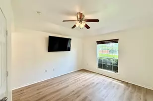 1987 Castle Dr, Garland, TX 75040 - Photo 16