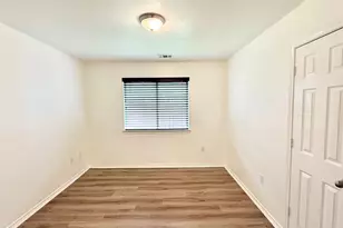 1987 Castle Dr, Garland, TX 75040 - Photo 22