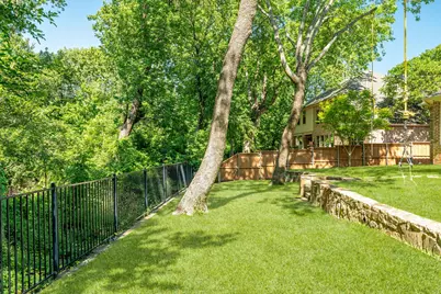 720 Ashley Place, Murphy, TX 75094 - Photo 34