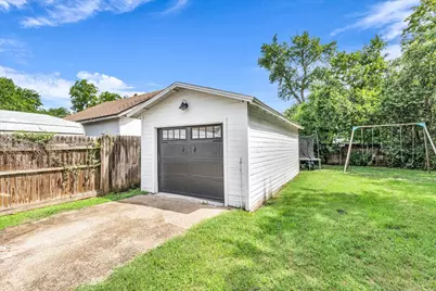 911 N 31st Street, Waco, TX 76707 - Photo 38