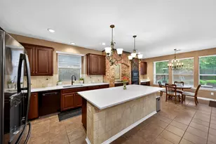 8000 Geranium Ln, Fort Worth, TX 76123 - Photo 10