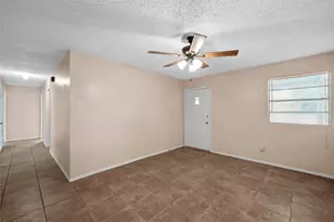 549 Dison Dr, Waco, TX 76706 - Photo 2