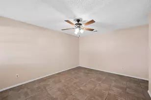 549 Dison Dr, Waco, TX 76706 - Photo 6