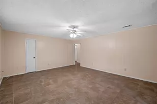 549 Dison Dr, Waco, TX 76706 - Photo 14