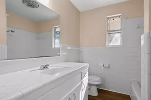 111 E Dawn Dr, Robinson, TX 76706 - Photo 10