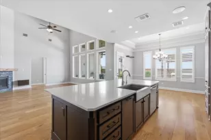 1713 Roundtree Cir E, Fort Worth, TX 76008 - Photo 12