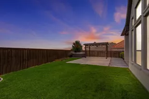 1713 Roundtree Cir E, Fort Worth, TX 76008 - Photo 40