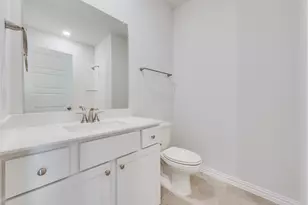 141 Bable Run Dr, Little Elm, TX 75068 - Photo 16