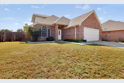 5720 Colorado Court, Haltom City, TX 76137 - Photo 10