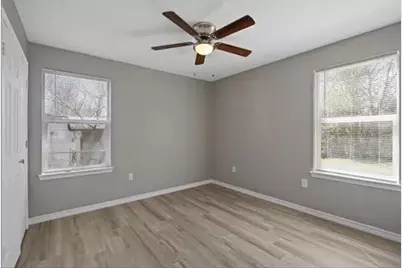 801 N 8th Avenue, Denison, TX 75021 - Photo 8
