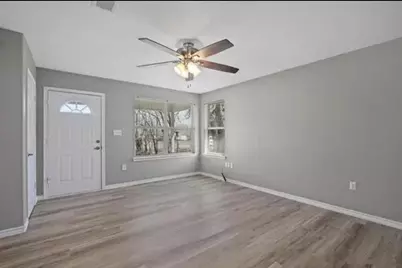 801 N 8th Avenue, Denison, TX 75021 - Photo 2