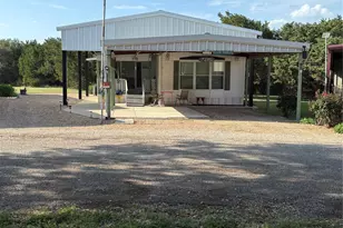 206 Holiday Rambler Dr, Whitney, TX 76692 - Photo 2