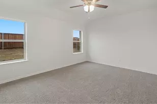 8422 Everly Dr, Garland, TX 75043 - Photo 14