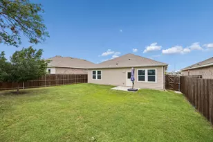 1601 Shadow Hawk Dr, Fort Worth, TX 76052 - Photo 26