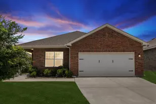 1601 Shadow Hawk Dr, Fort Worth, TX 76052 - Photo 32