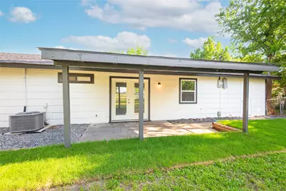 324 E Willow Lane, Princeton, TX 75407 - Photo 4