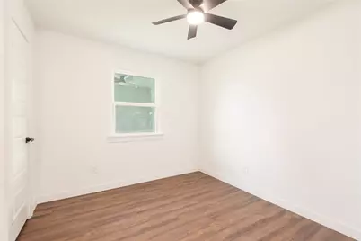 324 E Willow Lane, Princeton, TX 75407 - Photo 24
