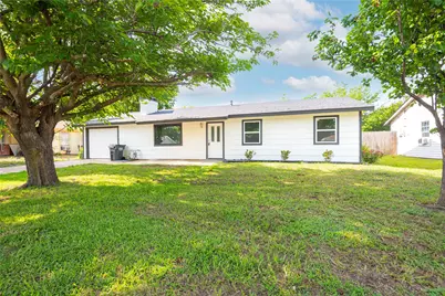 324 E Willow Lane, Princeton, TX 75407 - Photo 1