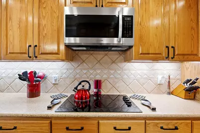 7520 Muirfield Drive, Cleburne, TX 76033 - Photo 12