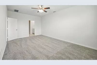 7081 Bison Creek Lane, Garland, TX 75043 - Photo 20