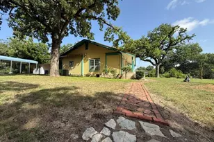 624 Alexander Rd, Stephenville, TX 76401 - Photo 4