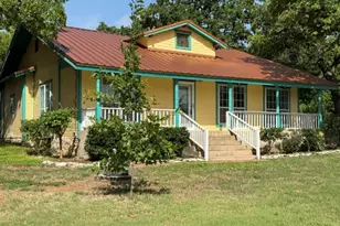 624 Alexander Rd, Stephenville, TX 76401 - Photo 2