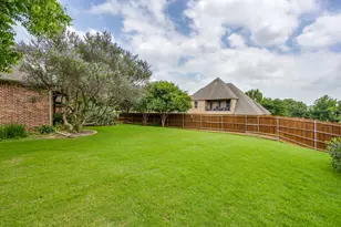 711 Flamingo Cir, Burleson, TX 76028 - Photo 38