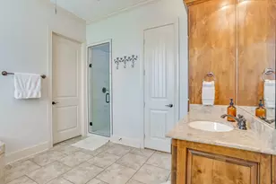 711 Flamingo Cir, Burleson, TX 76028 - Photo 24