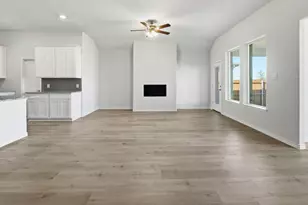 7074 Bison Creek Ln, Garland, TX 75043 - Photo 6