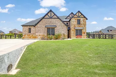 1205 Redbud, Howe, TX 75459 - Photo 2