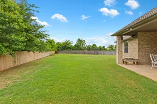 21553 Castle Rock Cir, Bullard, TX 75758 - Photo 8