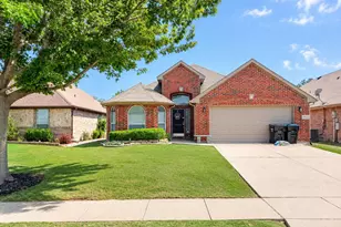 8810 Kiowa Dr, Greenville, TX 75402 - Photo 1