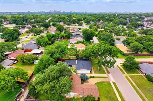 8114 Clearsprings Rd, Dallas, TX 75240 - Photo 36