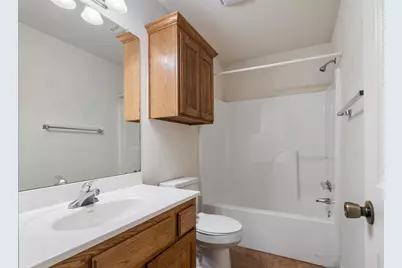 406 B Andrew Drive, Mabank, TX 75147 - Photo 12