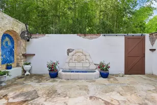 4656 Christopher Pl, Dallas, TX 75204 - Photo 32
