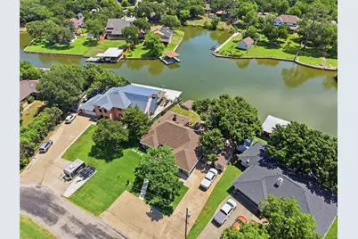 4021 Dakota Trail, Granbury, TX 76048 - Photo 4