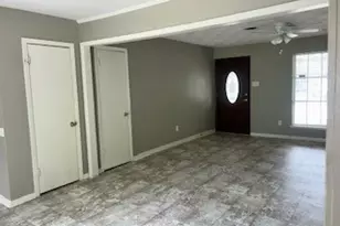3201 Sanders Dr, Garland, TX 75042 - Photo 18