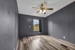 3615 Spring Valley Rd, Lorena, TX 76655 - Photo 16