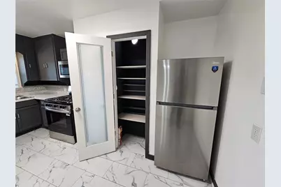 2023 E Illinois Avenue, Dallas, TX 75216 - Photo 8
