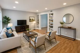 2023 E Illinois Ave, Dallas, TX 75216 - Photo 4