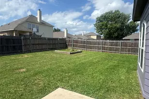 908 Cedar Ridge Ln, Burleson, TX 76028 - Photo 20