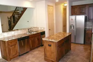 910 Redbird Ln, Allen, TX 75013 - Photo 4