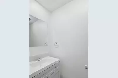 304 W Texas Street, Denison, TX 75020 - Photo 14