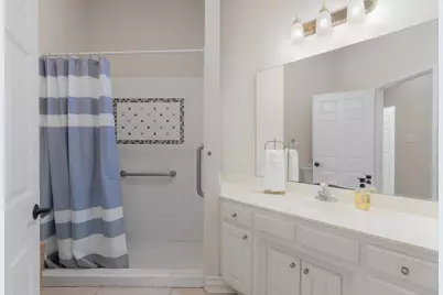 302 W Charlottesville Avenue, Colleyville, TX 76034 - Photo 16